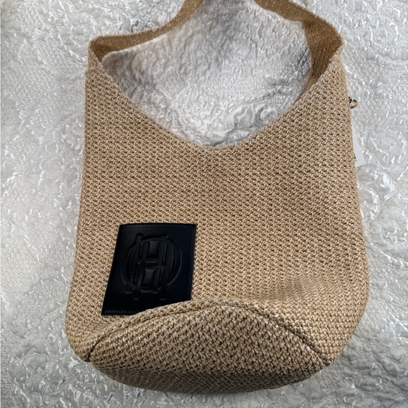 House of Harlow 1960 Handbags - NWT House of Harlow 1960 Beige Woven Shoulder Bag with Black Logo Patch